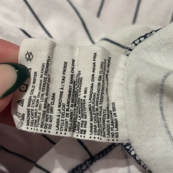 Yankees Half Sleeve Shirt - Picture 8 of 8